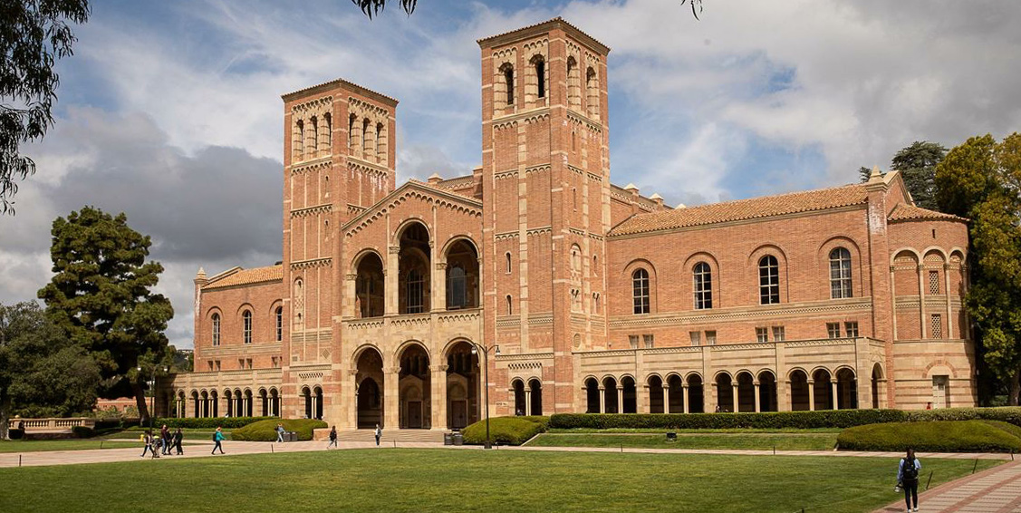 Do Most UCLA Students Live On Campus